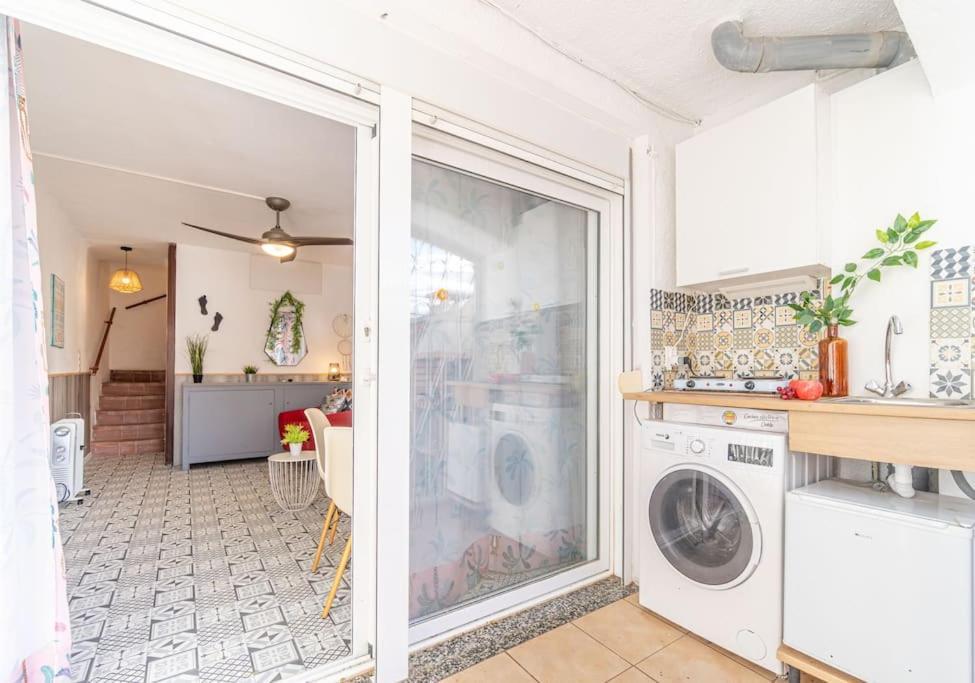 A16-Casa Con Barbacoa En La Playa Villa Empuriabrava Luaran gambar